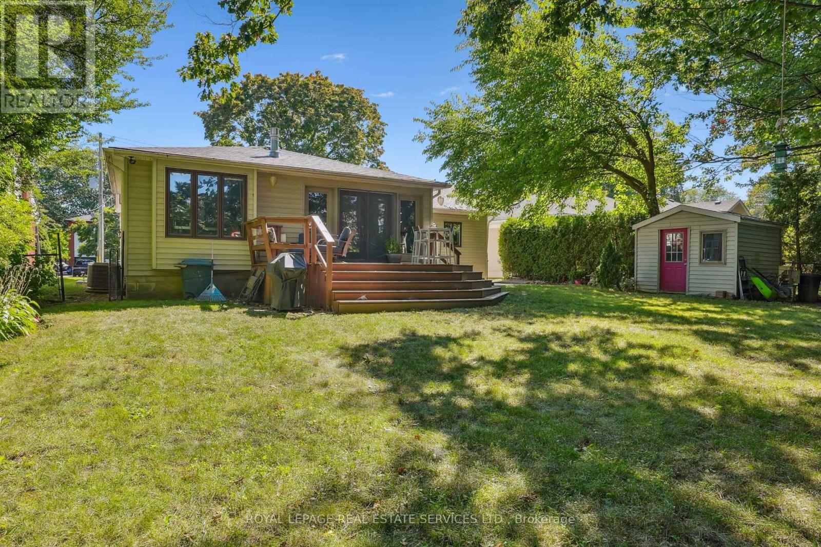 397 River Side Drive, Oakville, ON - Outdoor With Deck Patio Veranda