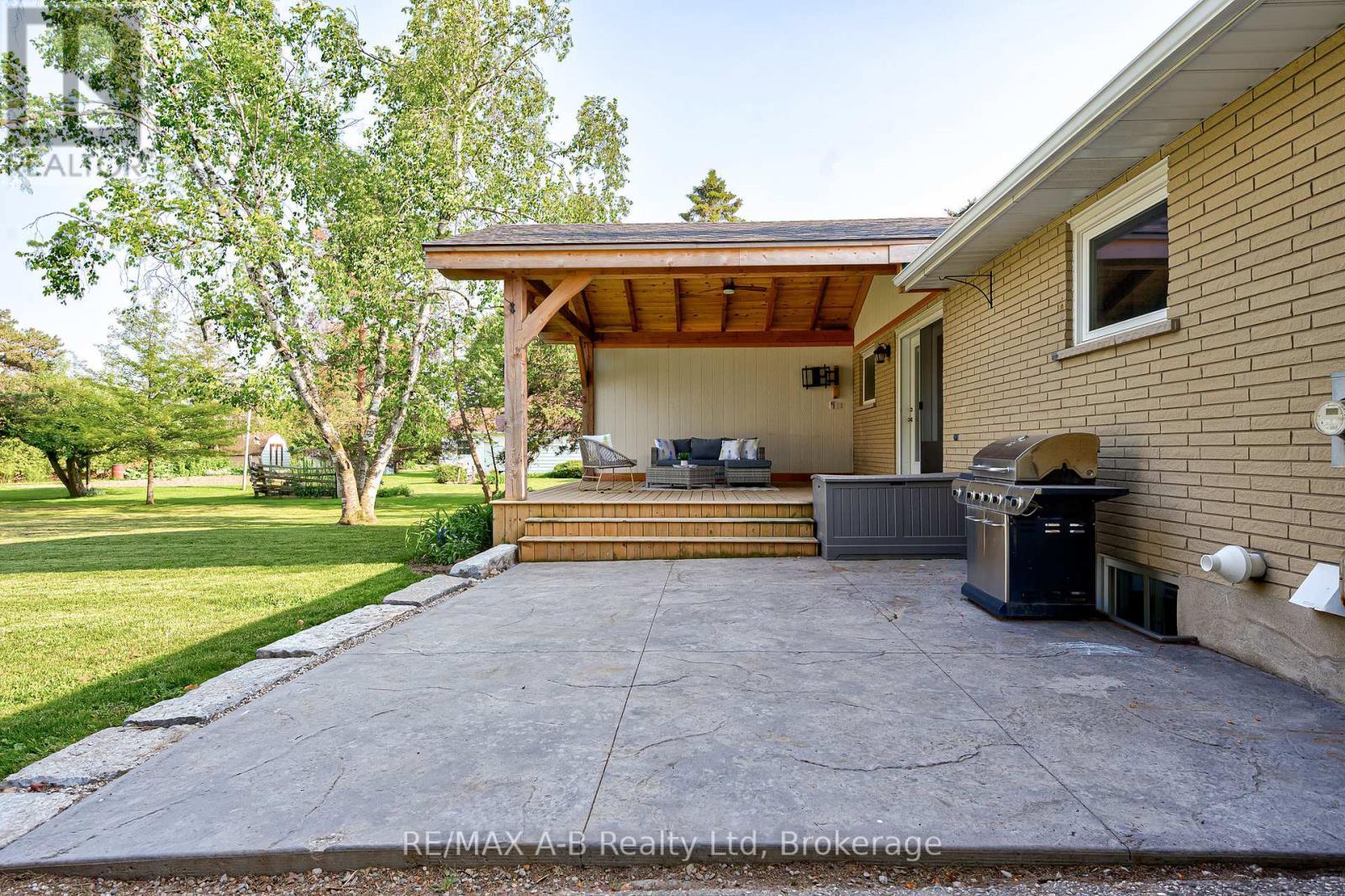 3981 111 Road, Perth East (North Easthope), ON - Outdoor With Deck Patio Veranda With Exterior