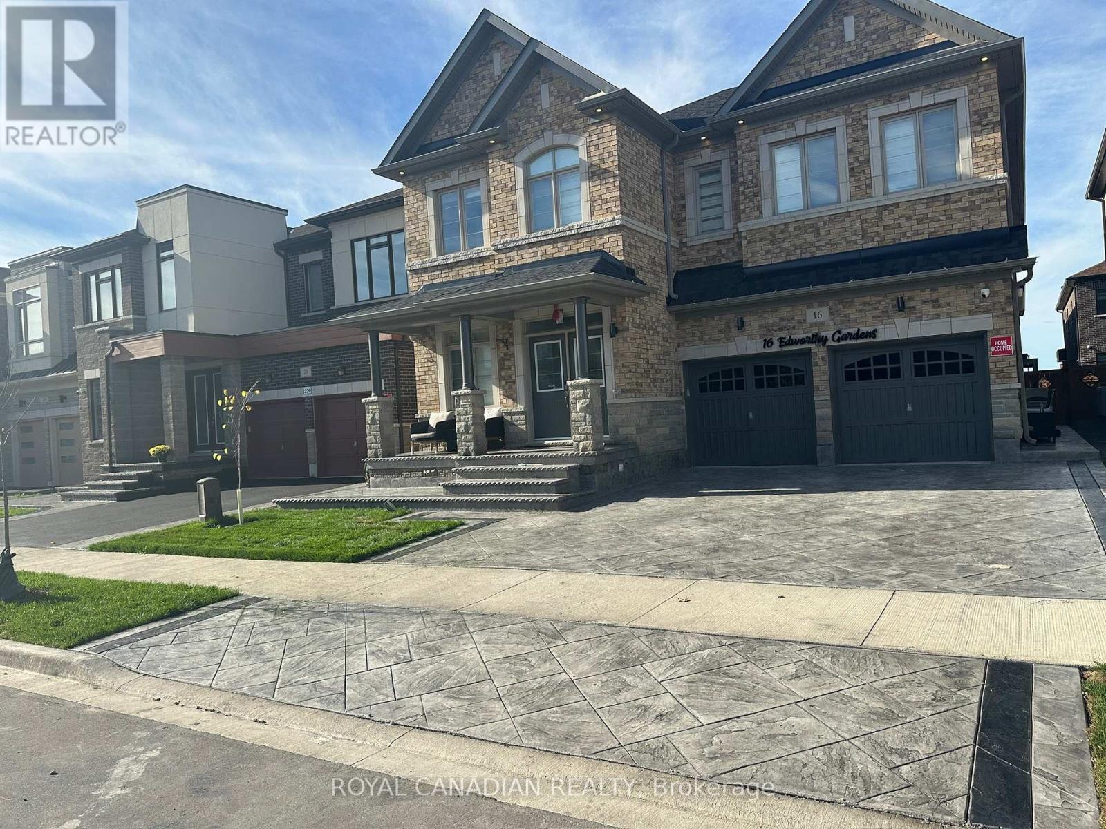 Bsmt - 16 Edworthy Gardens, Hamilton, ON - Outdoor With Facade