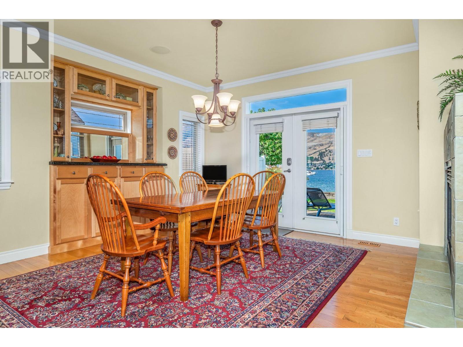 7769 Okanagan Landing Road Unit# 5, Vernon, BC - Indoor Photo Showing Dining Room