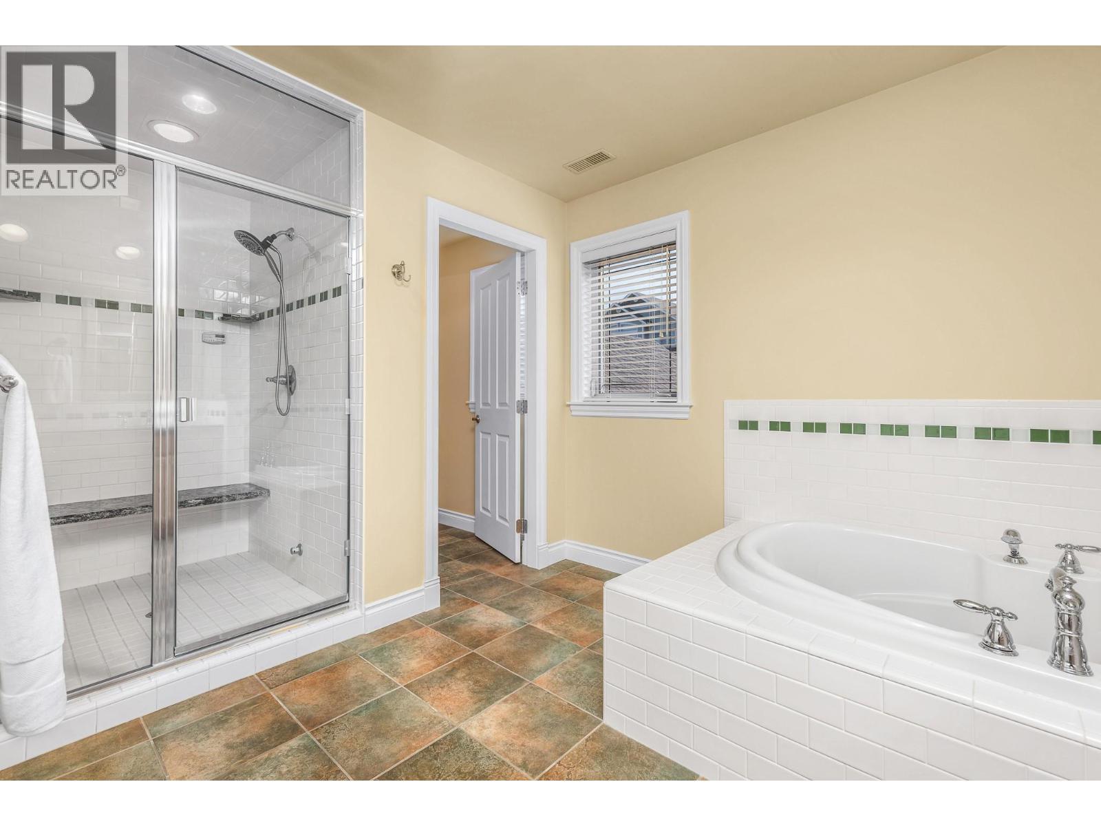 7769 Okanagan Landing Road Unit# 5, Vernon, BC - Indoor Photo Showing Bathroom