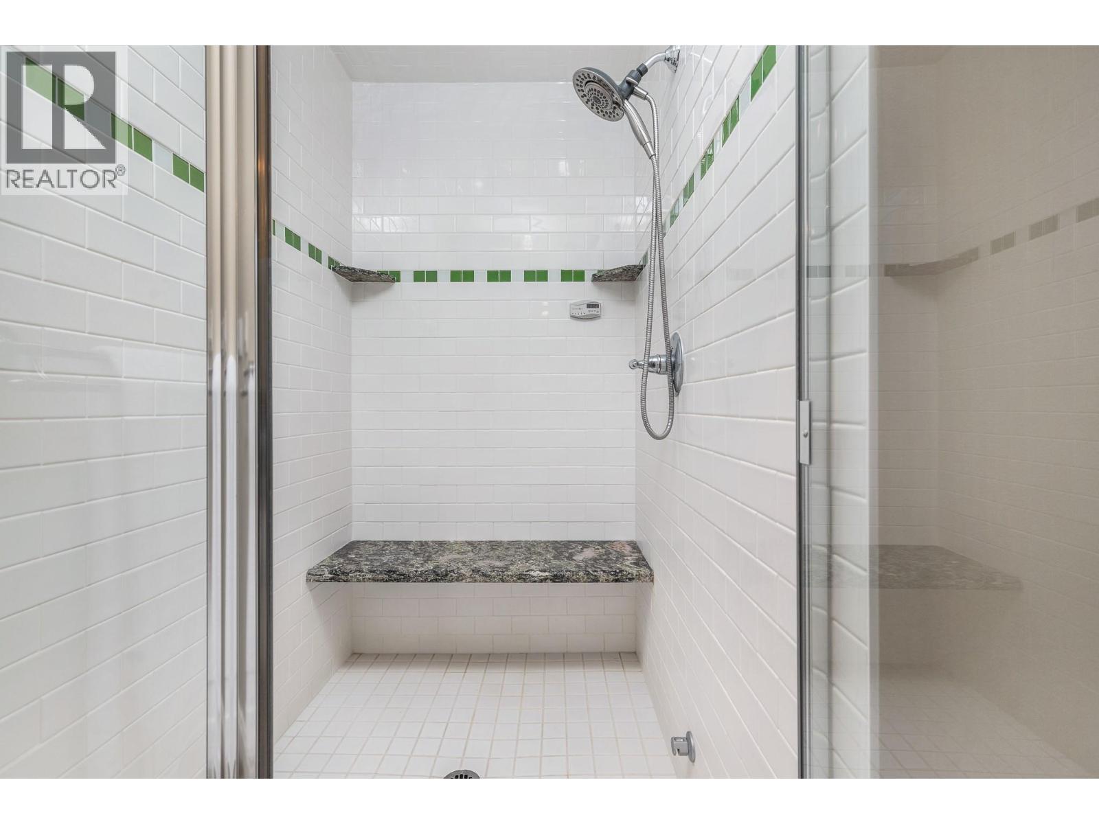 7769 Okanagan Landing Road Unit# 5, Vernon, BC - Indoor Photo Showing Bathroom