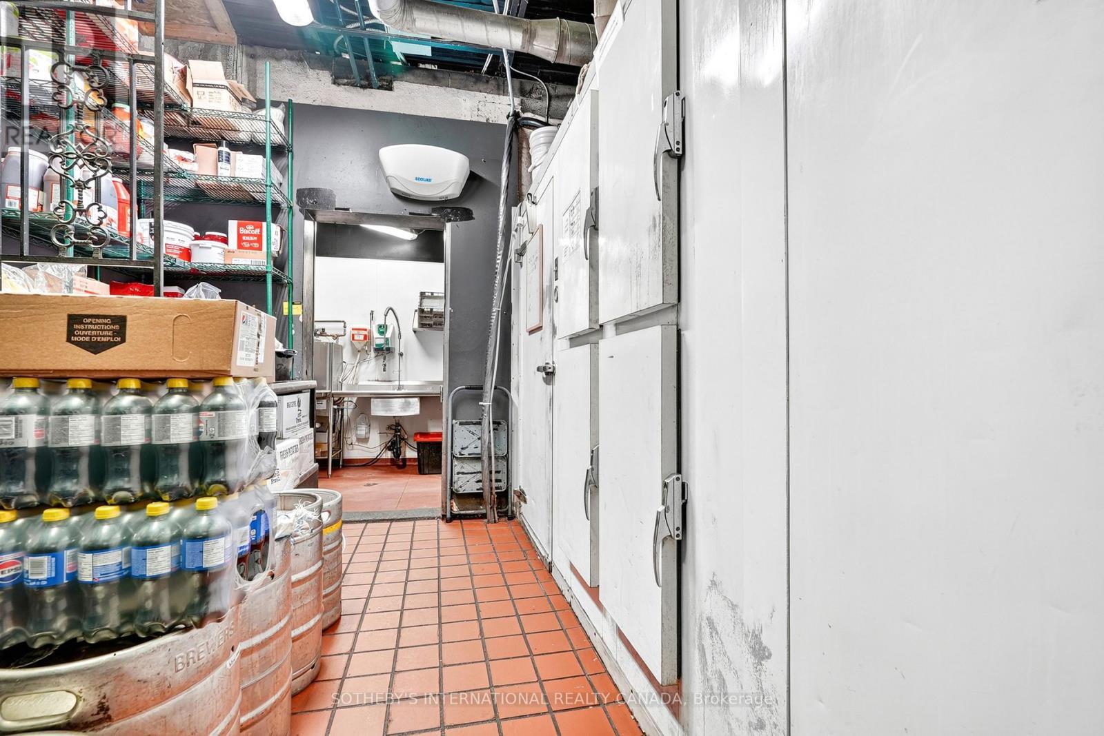 2525 Bank Street, Ottawa, ON