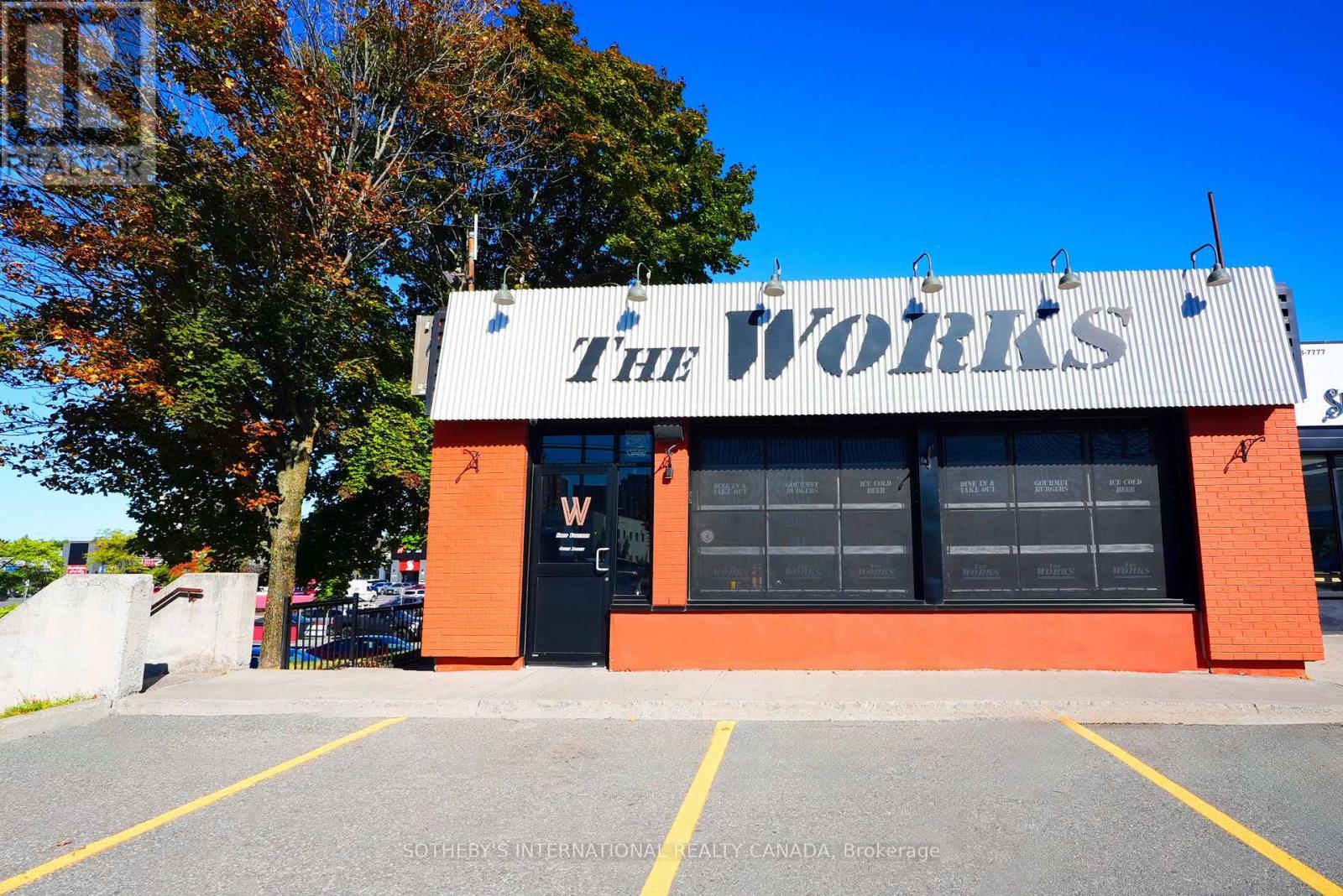 2525 Bank Street, Ottawa, ON