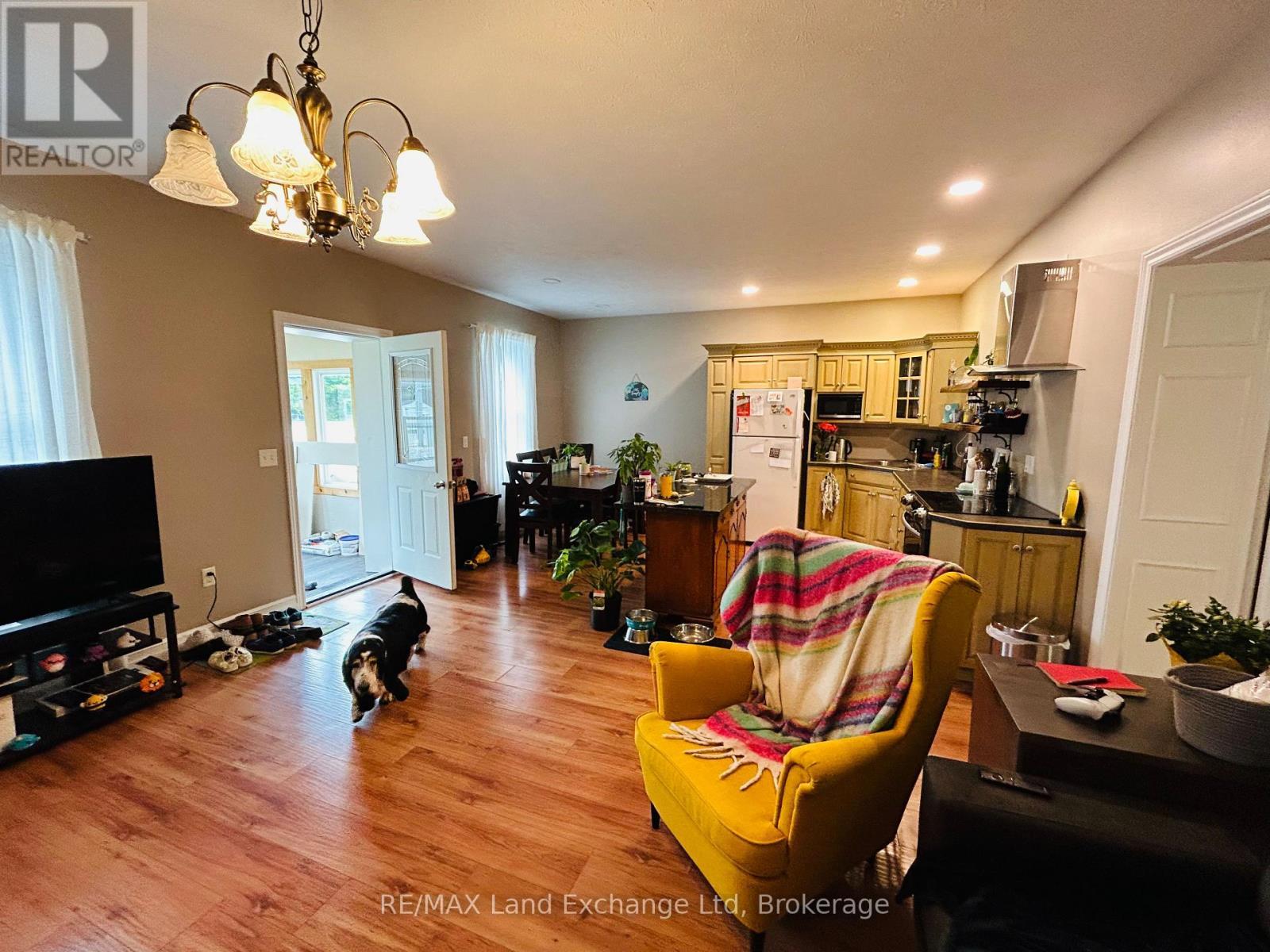 8 Alfred Street, North Huron (Wingham), ON