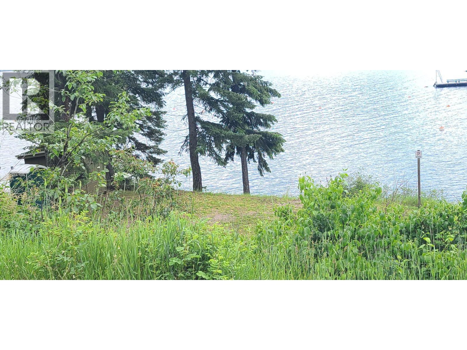 5190 Celista Place, Celista, BC