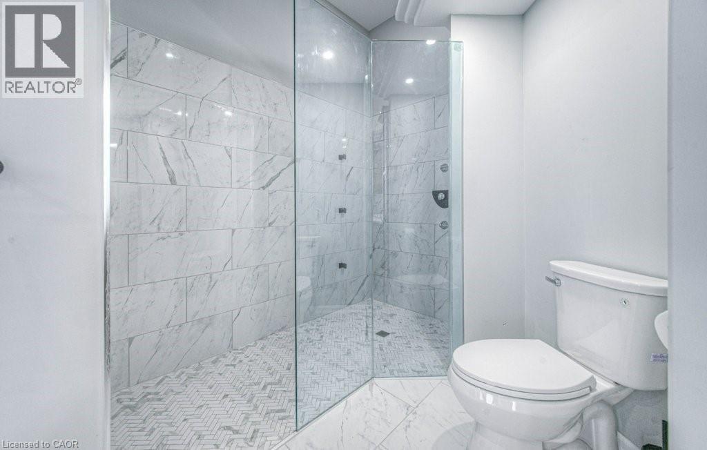 2930 Notre Dame Drive, St. Agatha, ON - Indoor Photo Showing Bathroom