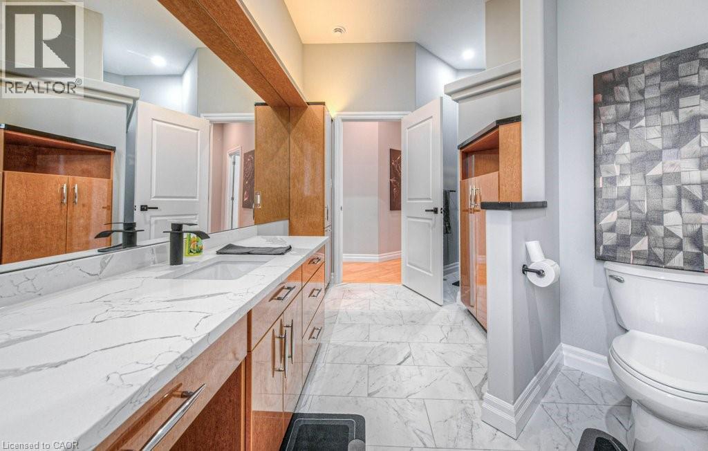 2930 Notre Dame Drive, St. Agatha, ON - Indoor Photo Showing Bathroom