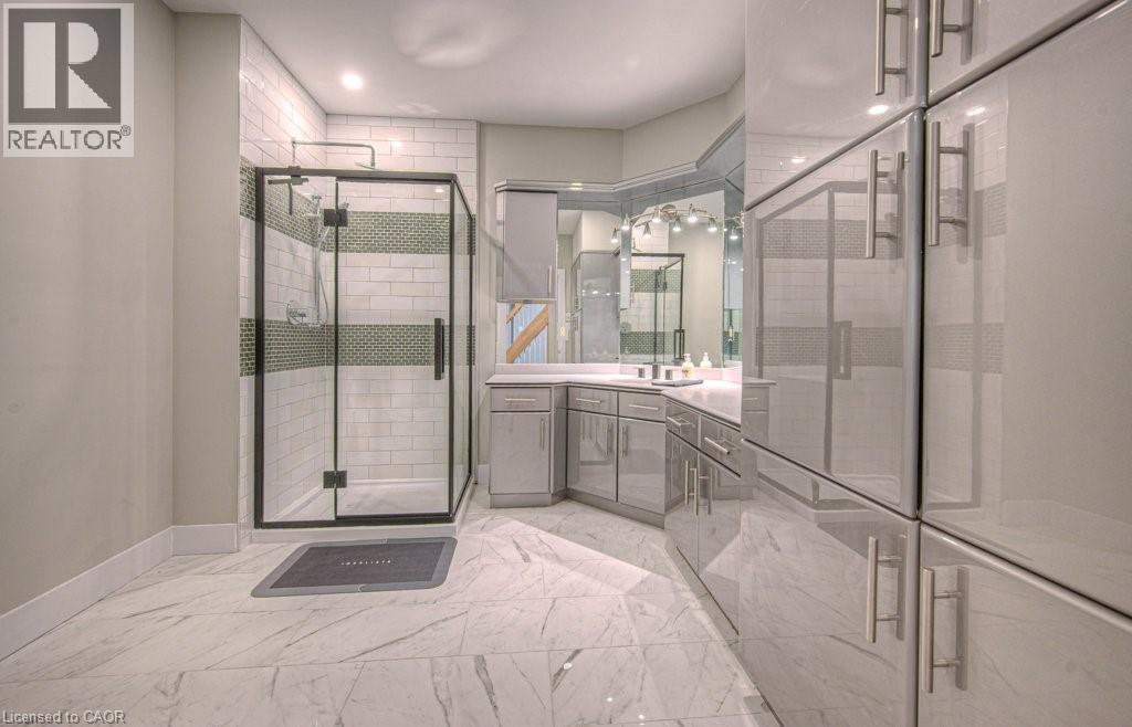 2930 Notre Dame Drive, St. Agatha, ON - Indoor Photo Showing Bathroom