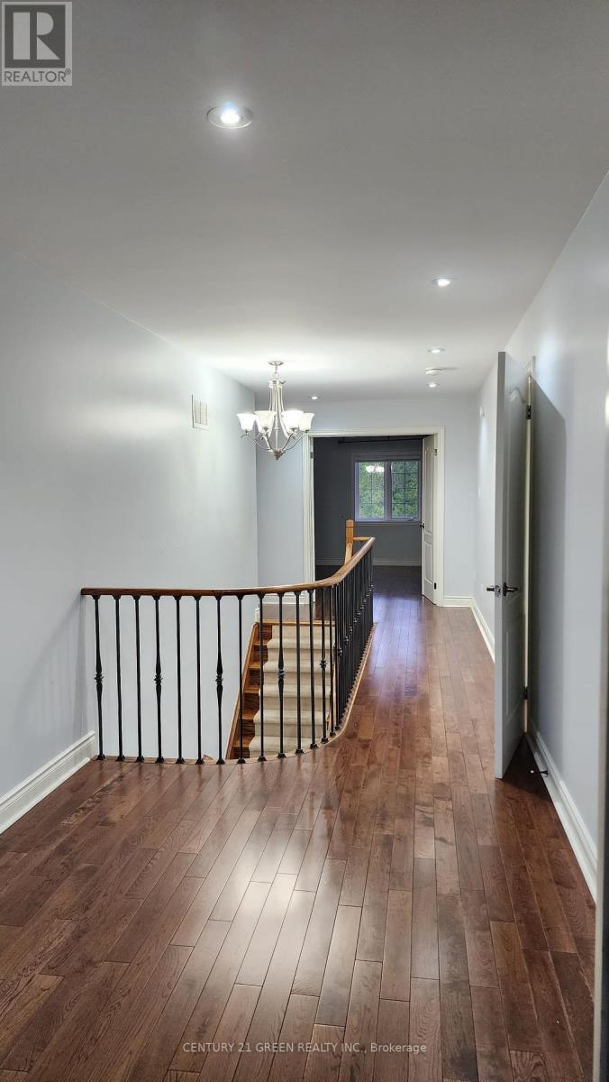 Upper Portion - 68 River Rock Crescent, Brampton, ON - Indoor Photo Showing Other Room