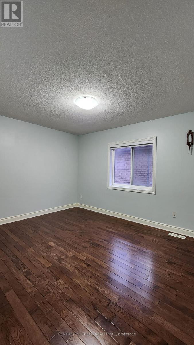 Upper Portion - 68 River Rock Crescent, Brampton, ON - Indoor Photo Showing Other Room