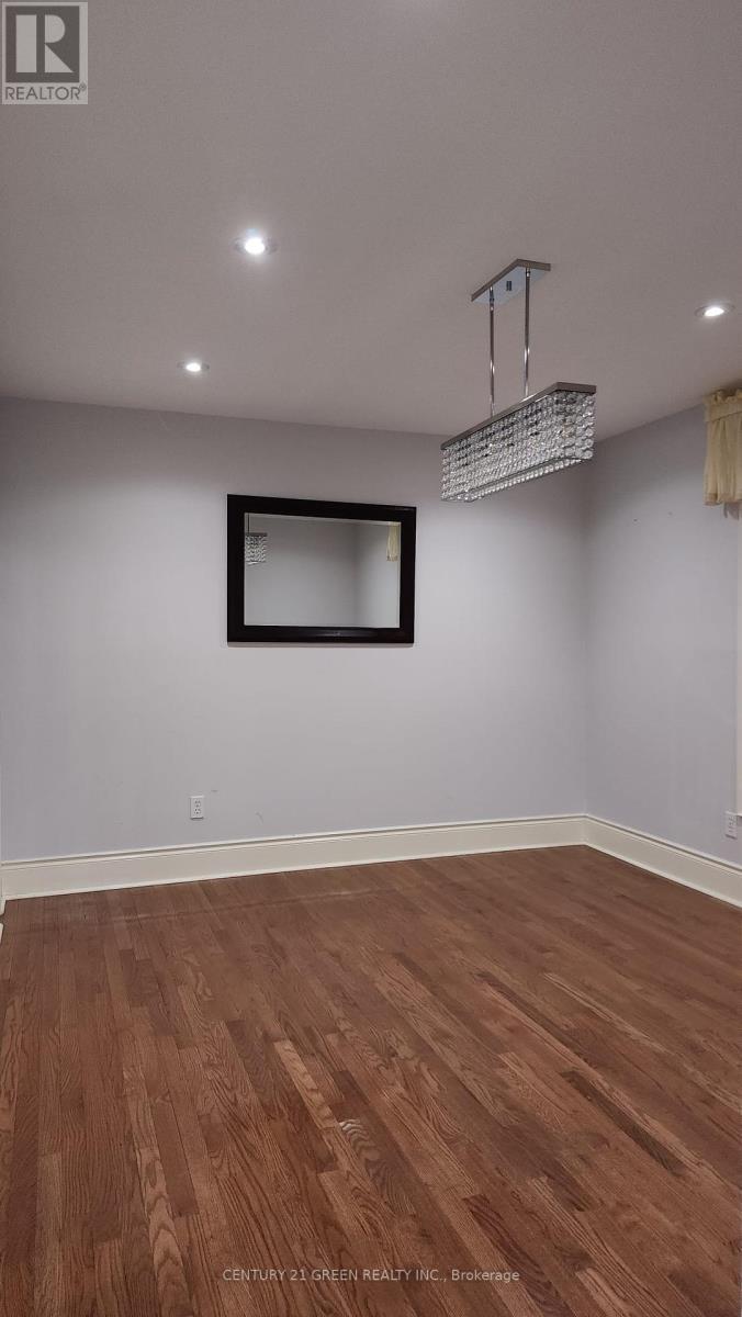 Upper Portion - 68 River Rock Crescent, Brampton, ON - Indoor Photo Showing Other Room