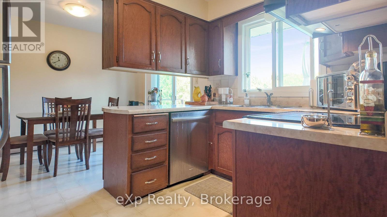 196/198 Concession 10, Saugeen Shores, Saugeen Shores, ON