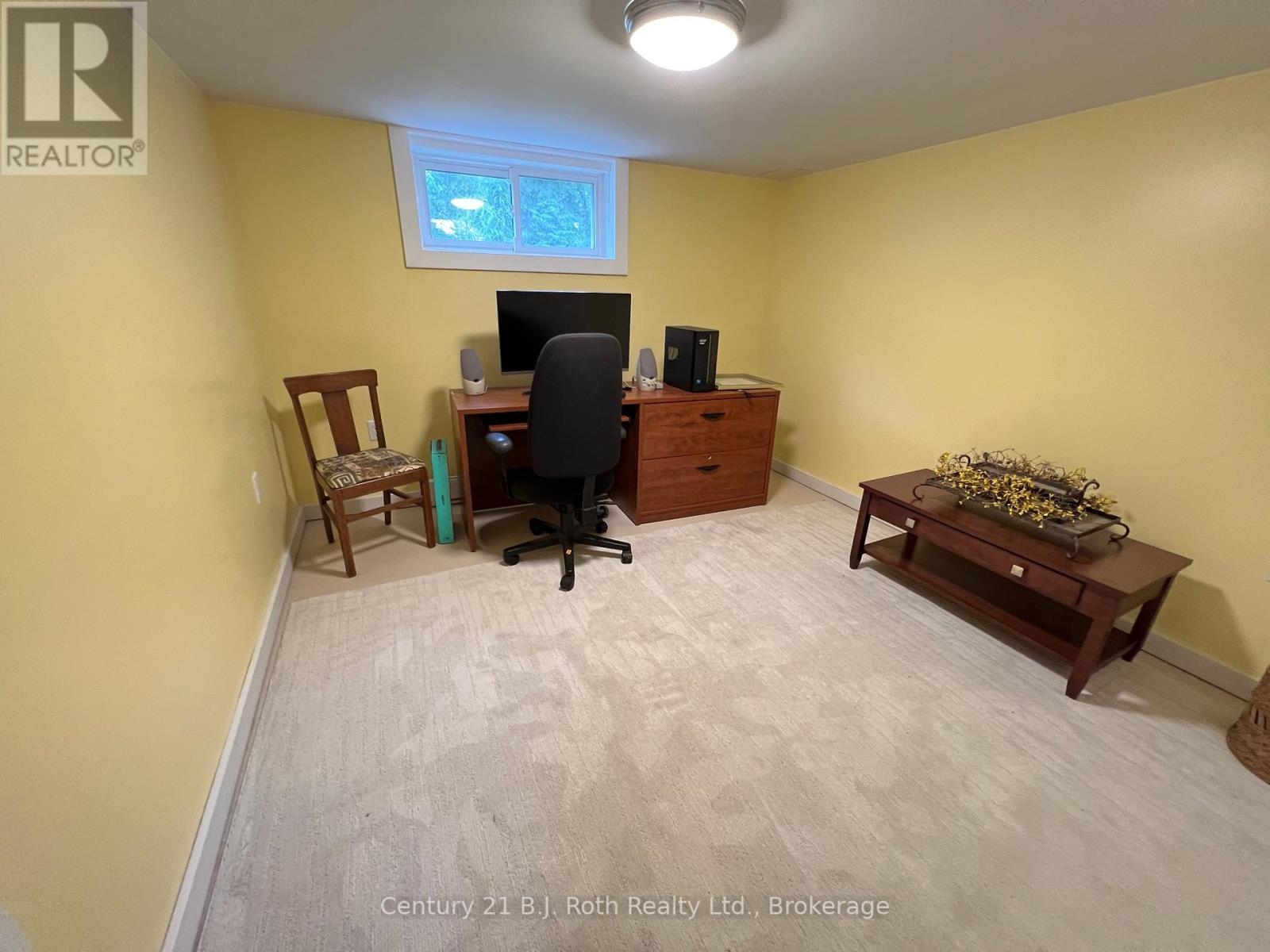 79 Albert Street, Sundridge, ON - Indoor