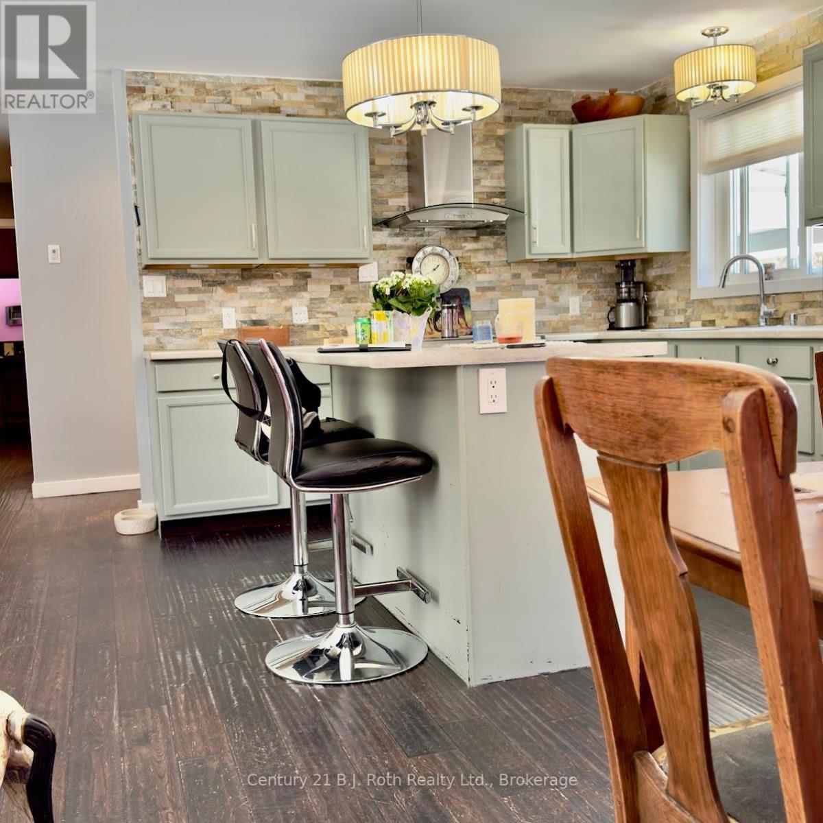 79 Albert Street, Sundridge, ON - Indoor