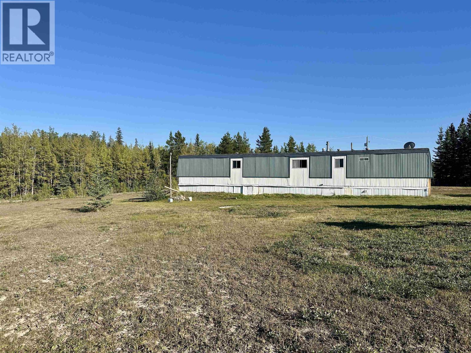 693 Oak Road, Vanderhoof, BC - Outdoor