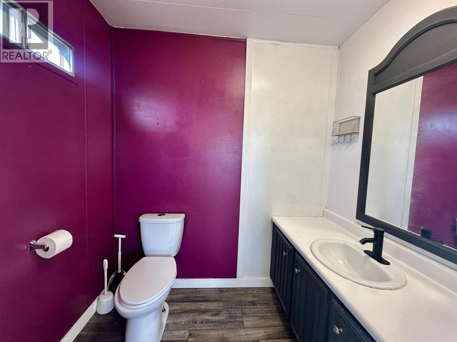 693 Oak Road, Vanderhoof, BC - Indoor Photo Showing Bathroom