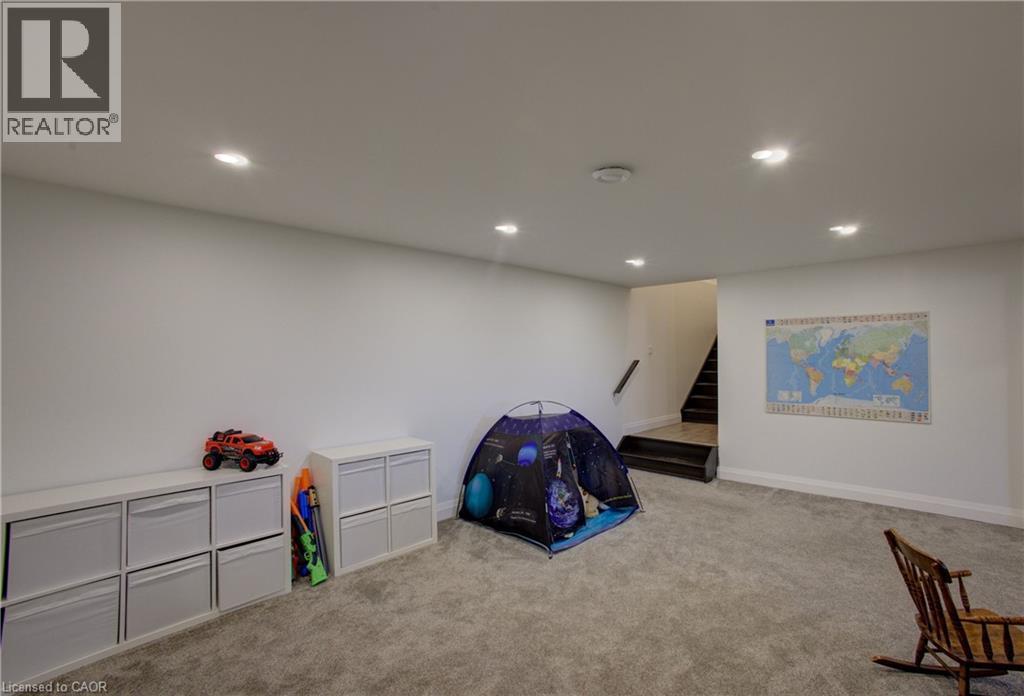 274 Mccourt Place, Atwood, ON - Indoor