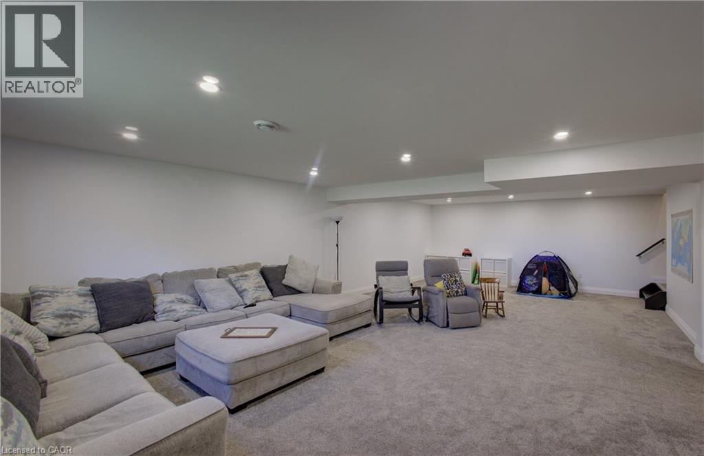 274 Mccourt Place, Atwood, ON - Indoor