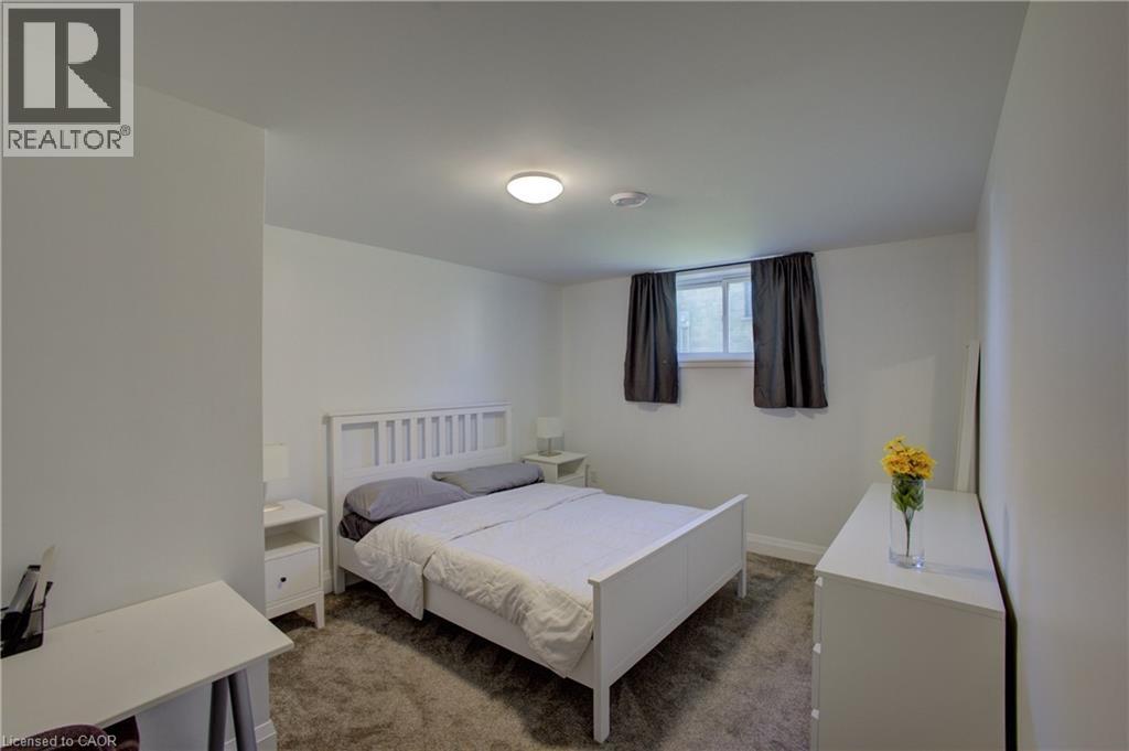 274 Mccourt Place, Atwood, ON - Indoor Photo Showing Bedroom