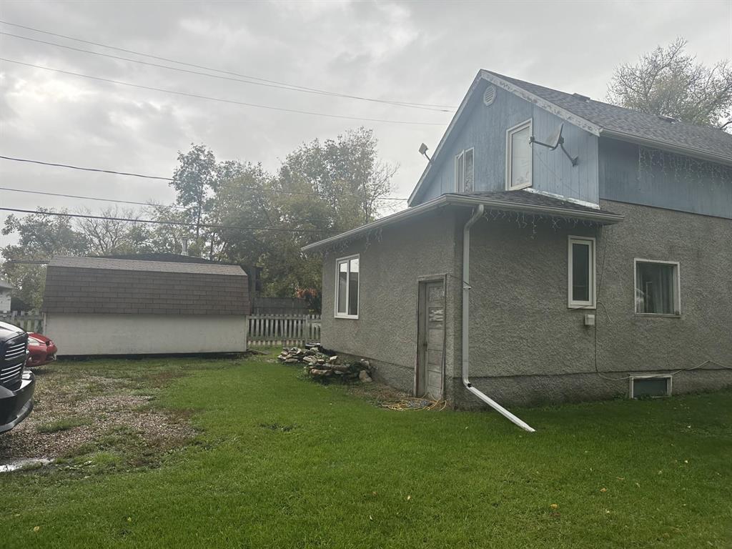 108 3Rd Avenue, Benito, MB - Outdoor