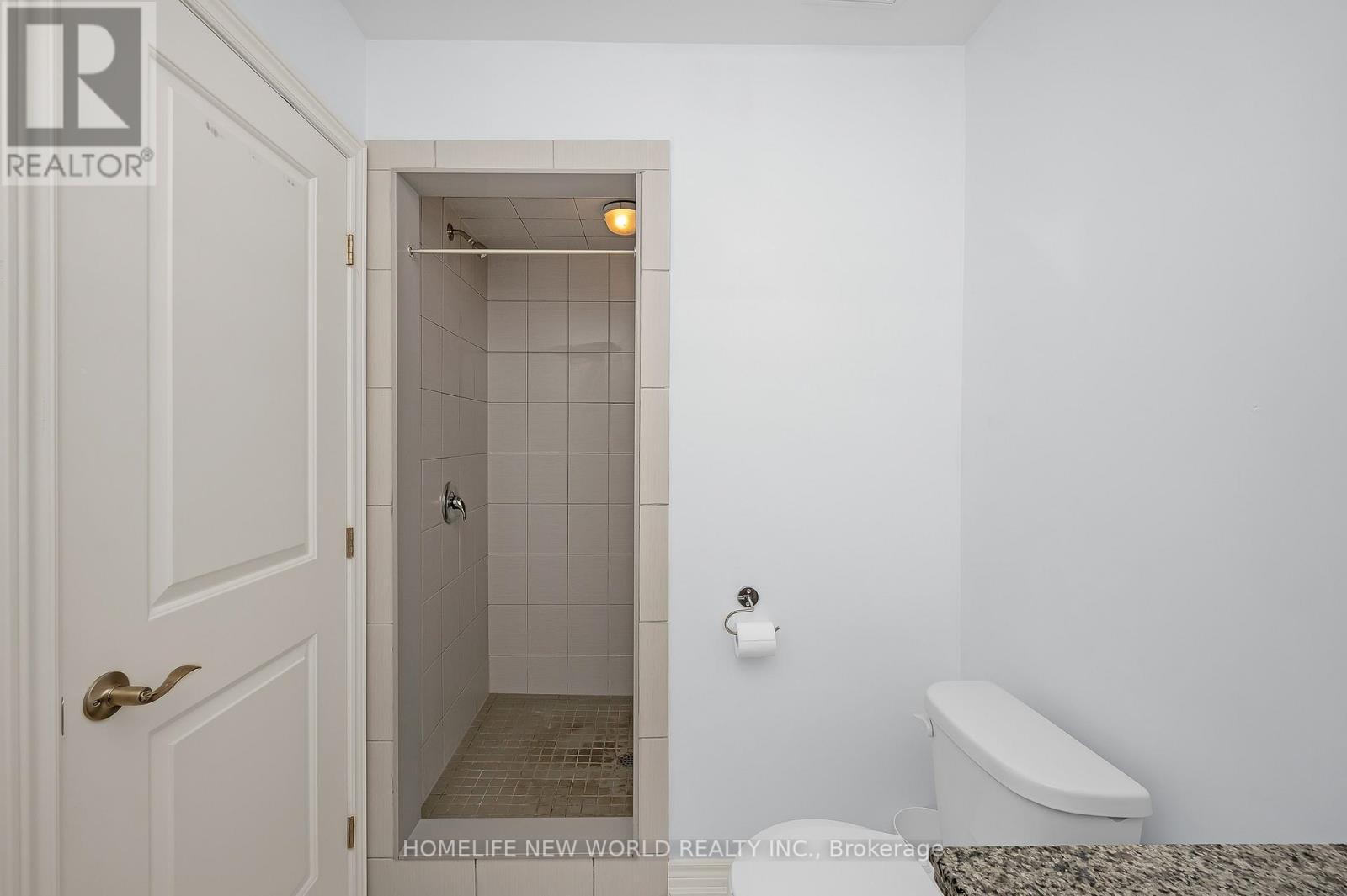 79 Sonoma Valley Crescent, Hamilton, ON - Indoor Photo Showing Bathroom