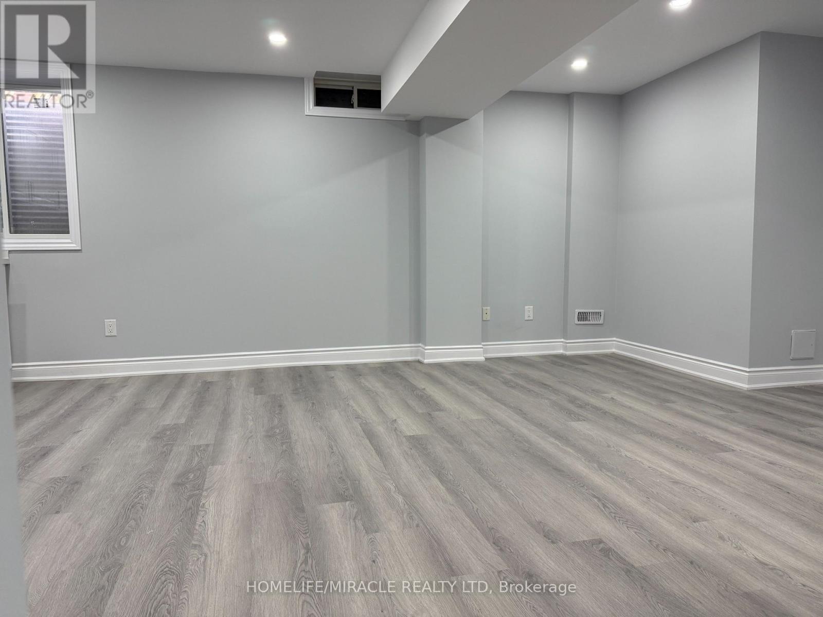 31 Flurry Circle, Brampton, ON - Indoor