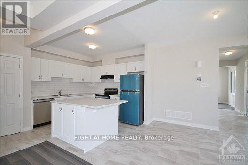 201 Billrian Crescent, Ottawa, ON - Indoor Photo Showing Kitchen