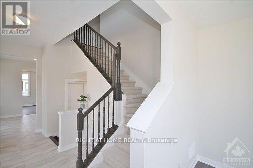 201 Billrian Crescent, Ottawa, ON - Indoor Photo Showing Other Room