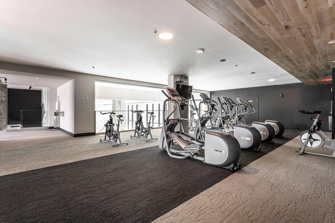 Salle d'exercice - 308-1548 Rue Des Bassins, Montréal (Le Sud-Ouest), QC - Indoor Photo Showing Gym Room