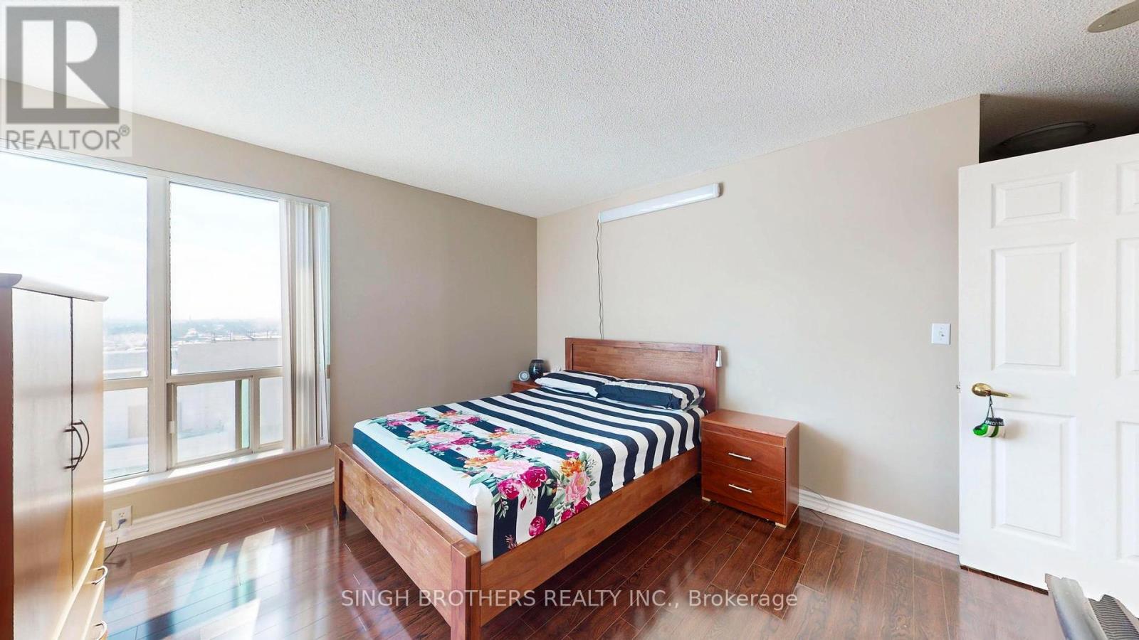 1505 - 1 Lee Centre Drive, Toronto, ON - Indoor Photo Showing Bedroom