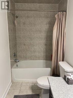 91 Badgerow Way, Aurora, ON - Indoor Photo Showing Bathroom