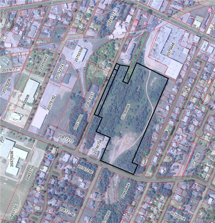 12 Acres Avenue Hôtel De Ville, Shippagan, NB