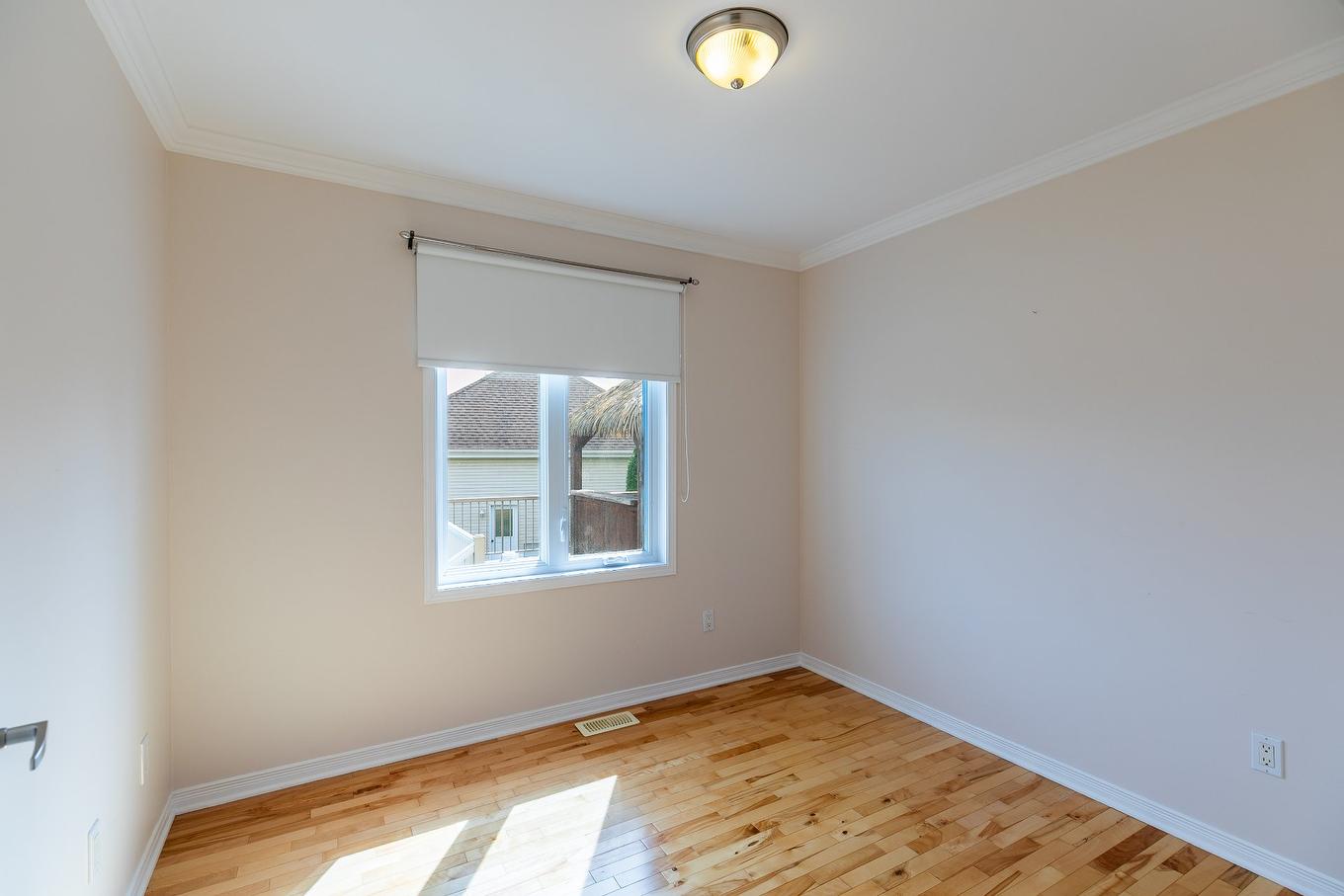 Chambre à coucher - 1344 Rue Des Hirondelles, Gatineau (Gatineau), QC - Indoor Photo Showing Other Room