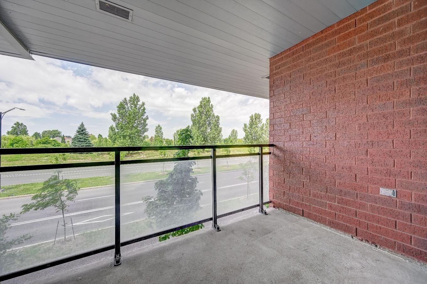 Balcon - 201-5505 Boul. Du Quartier, Brossard, QC - Outdoor With Exterior