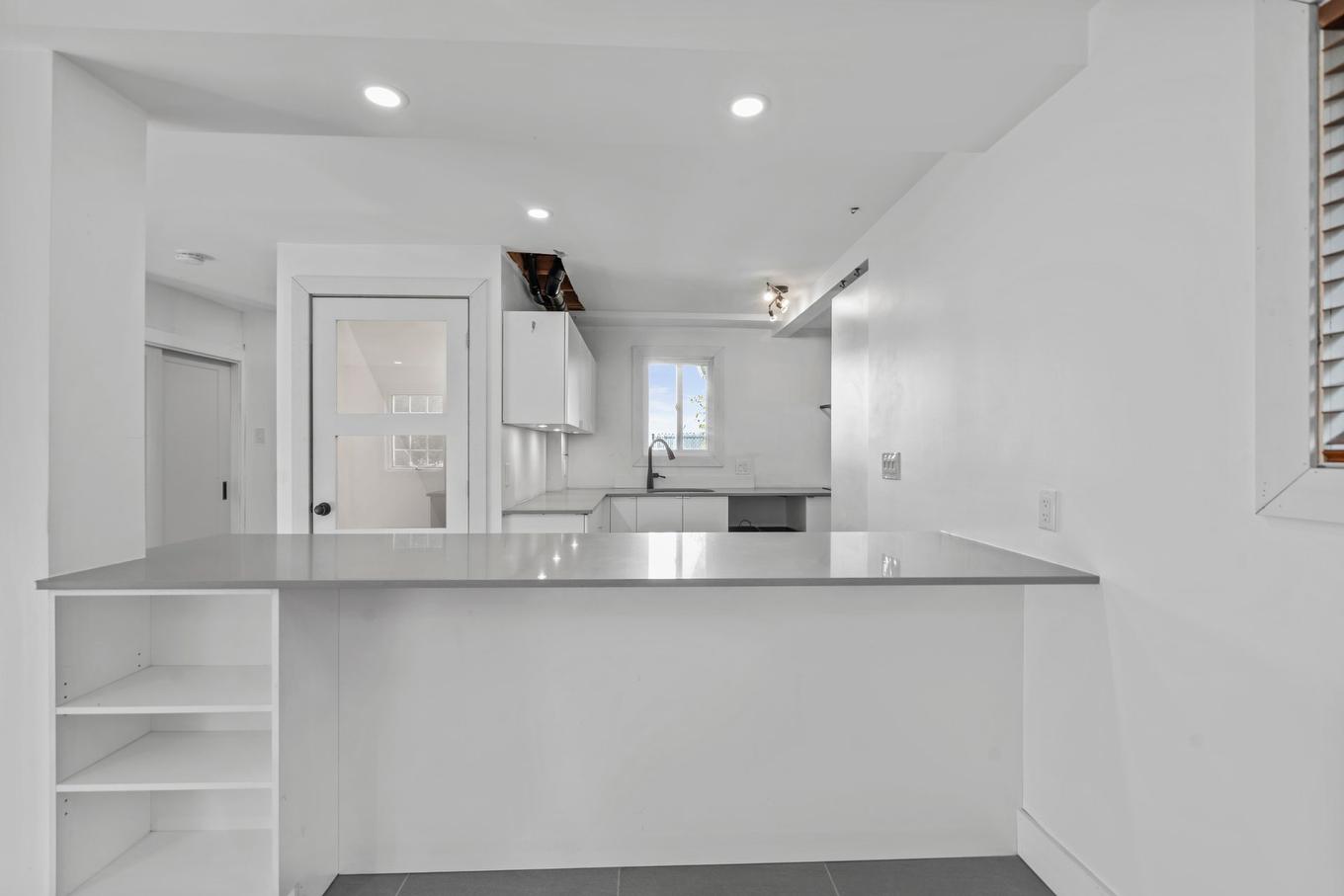 Cuisine - 54 Av. Lafleur N., Saint-Sauveur, QC - Indoor