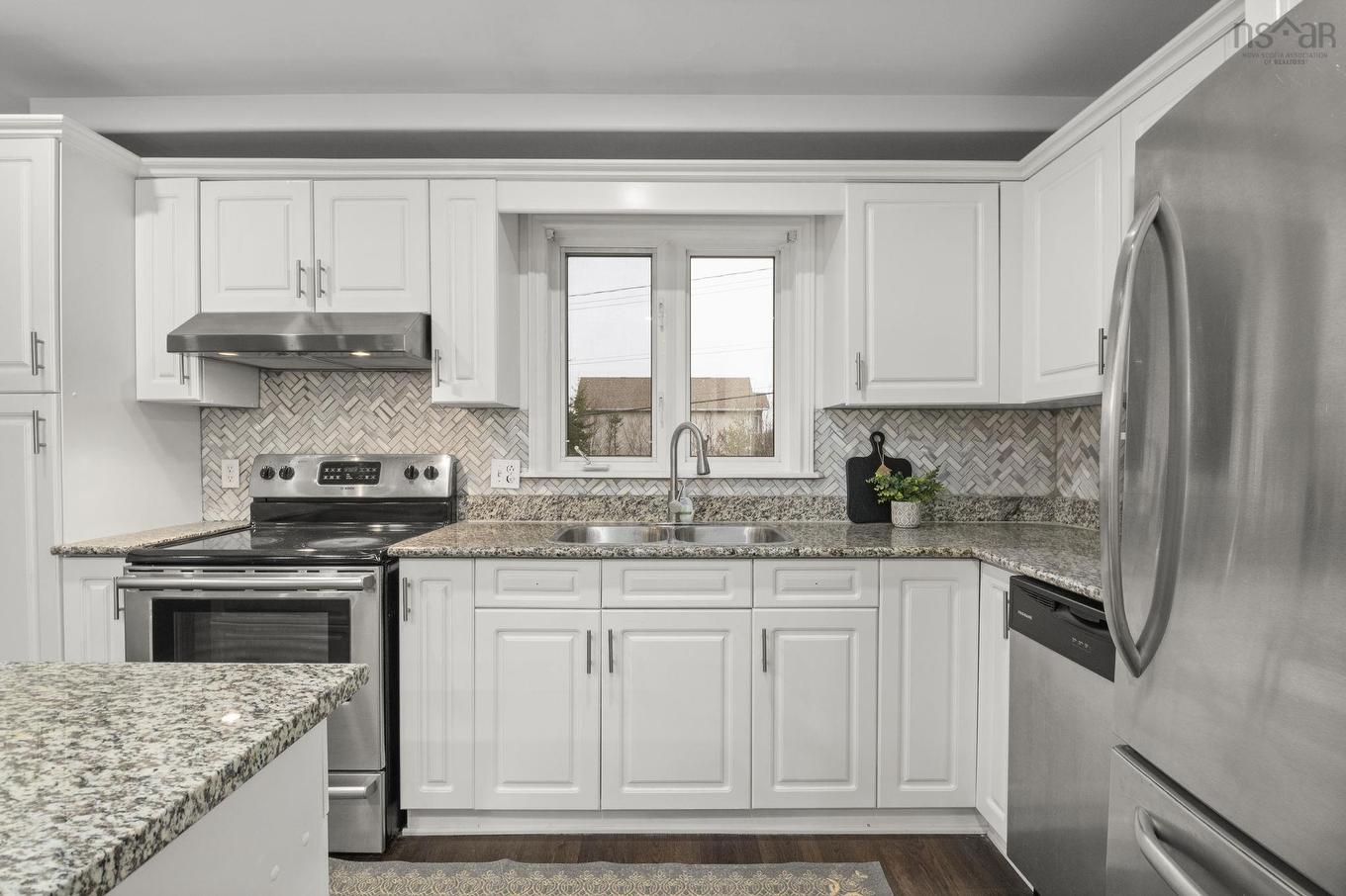 1 Glenbourne Court, Halifax, NS