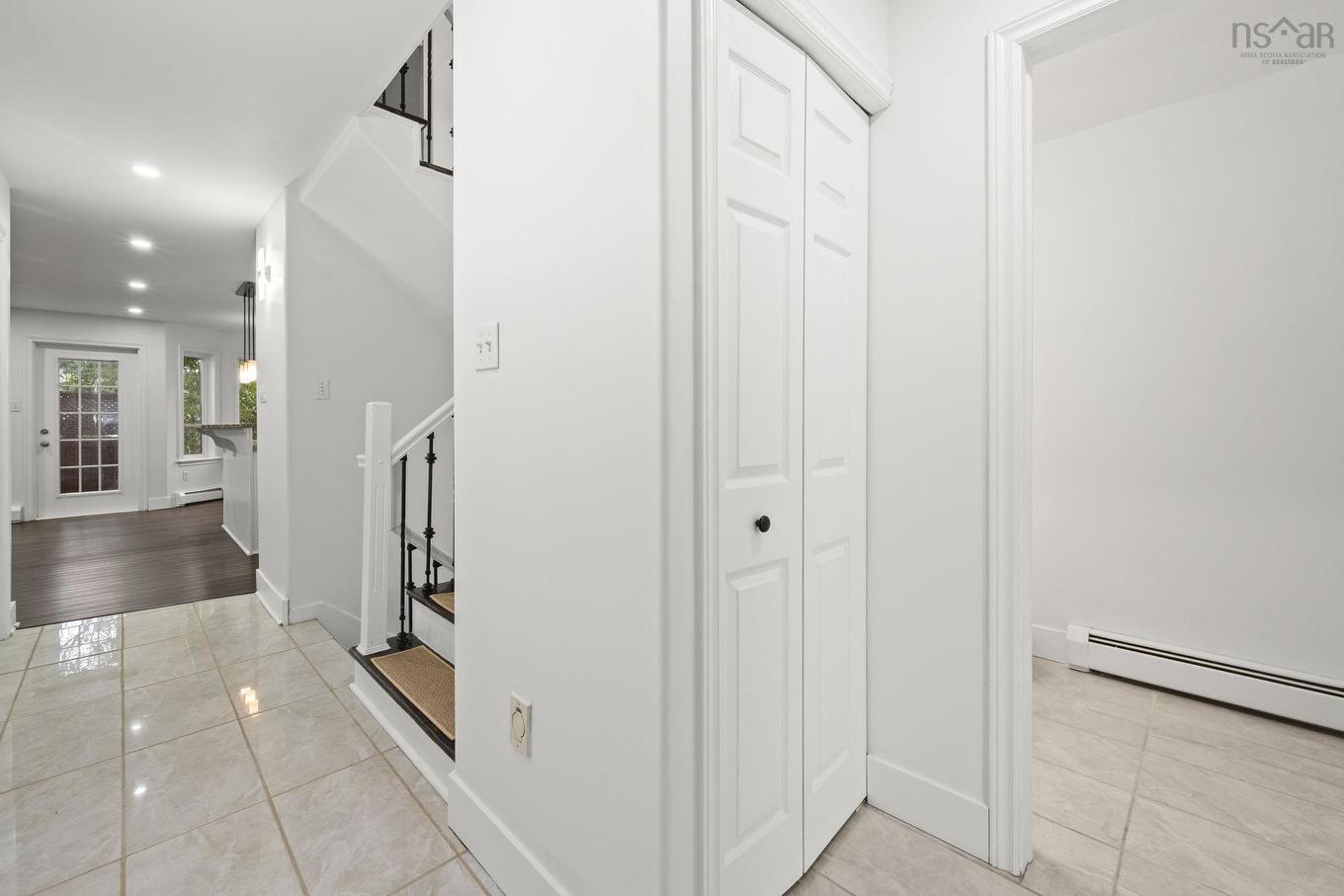 1 Glenbourne Court, Halifax, NS