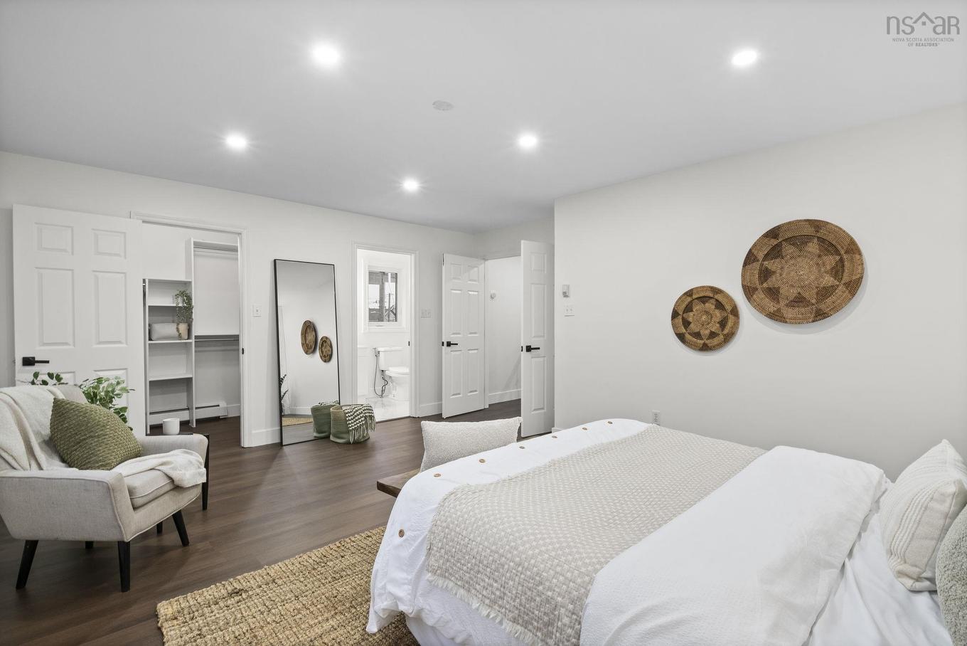 1 Glenbourne Court, Halifax, NS