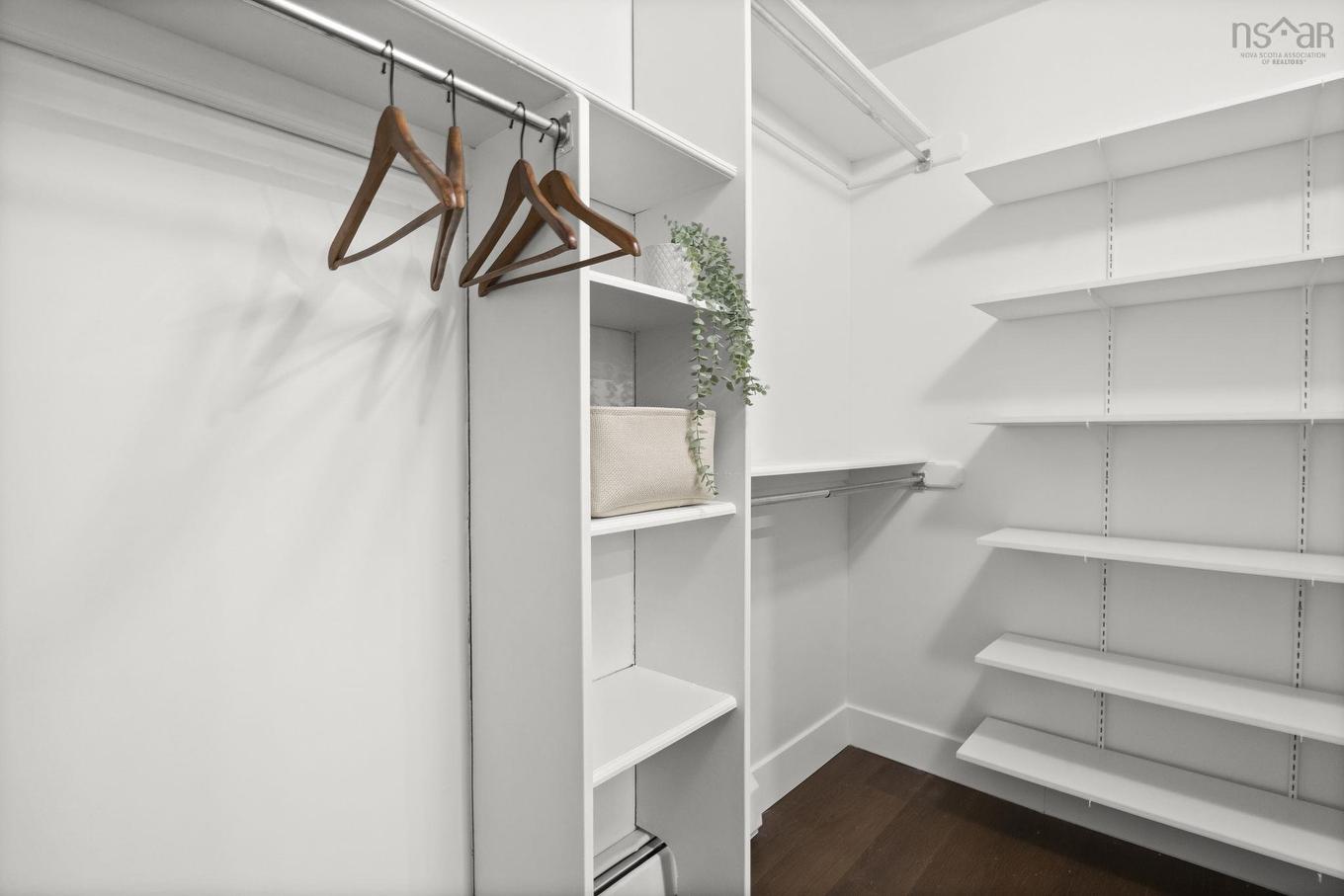 1 Glenbourne Court, Halifax, NS