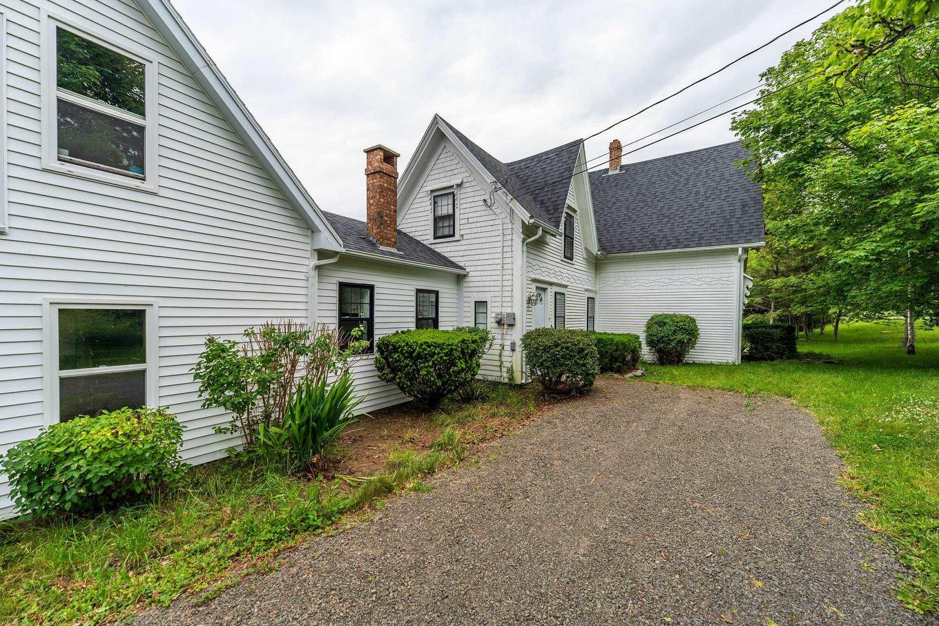 7227 Highway 101, Plympton, NS