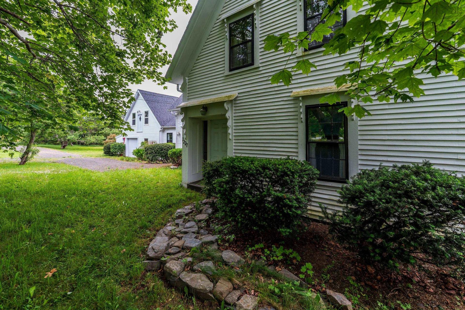 7227 Highway 101, Plympton, NS