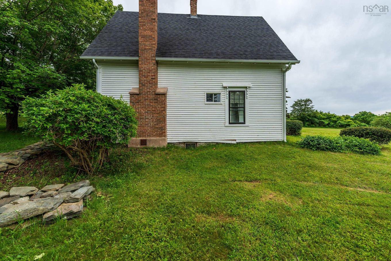 7227 Highway 101, Plympton, NS