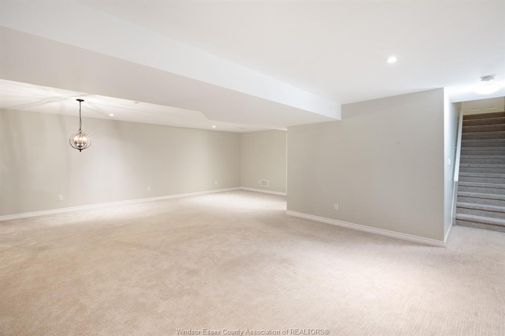 11082 Sturgeon, Windsor, ON