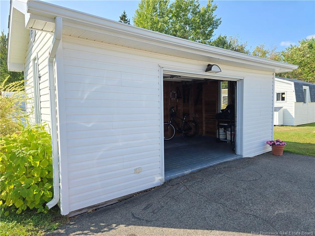 644 Principale, Beresford, NB