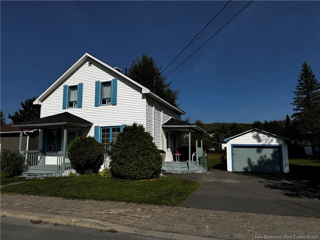 145 Isidore-Boucher Blvd, Saint-Jacques, NB