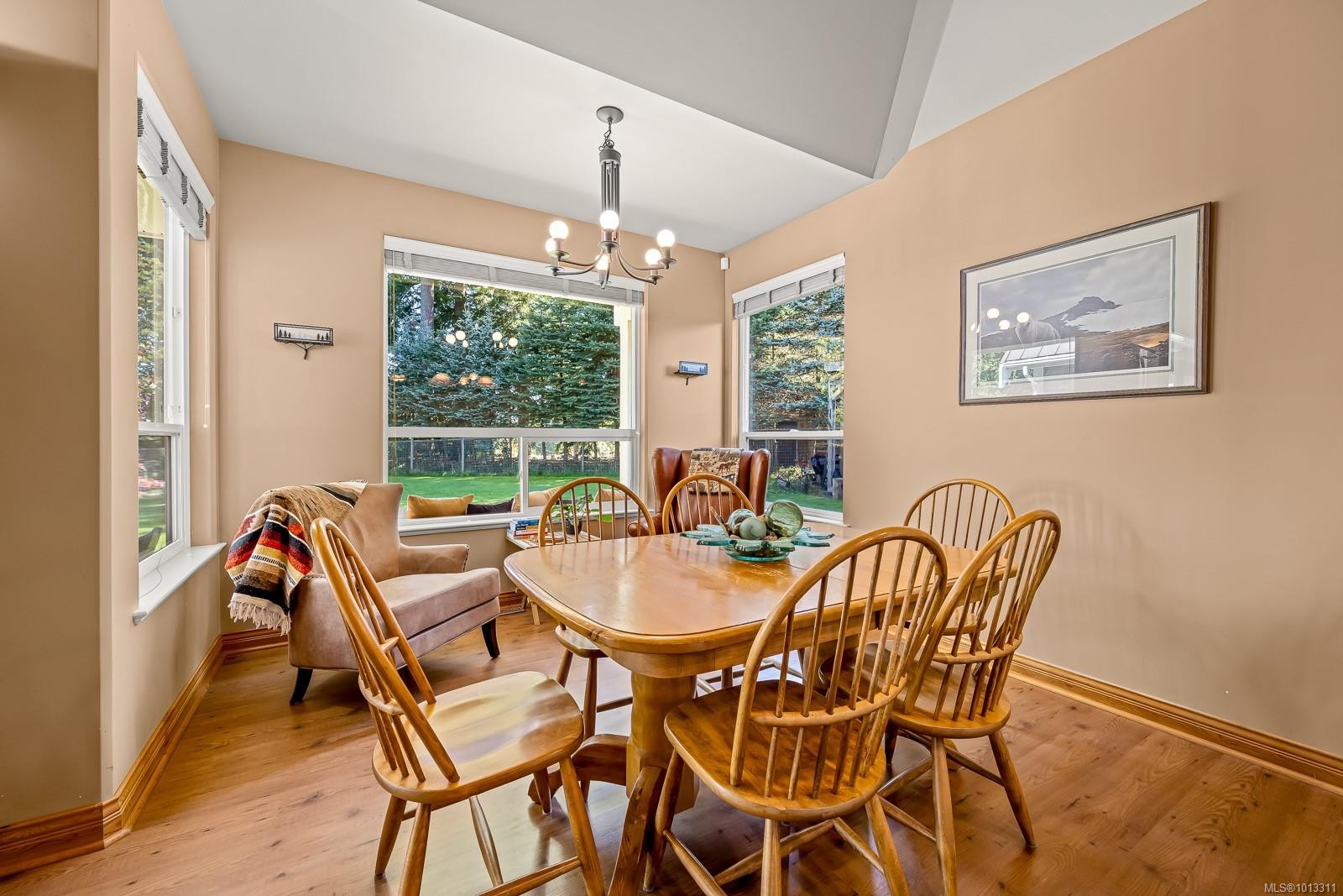 2435 Charleville Rd, Campbell River, BC