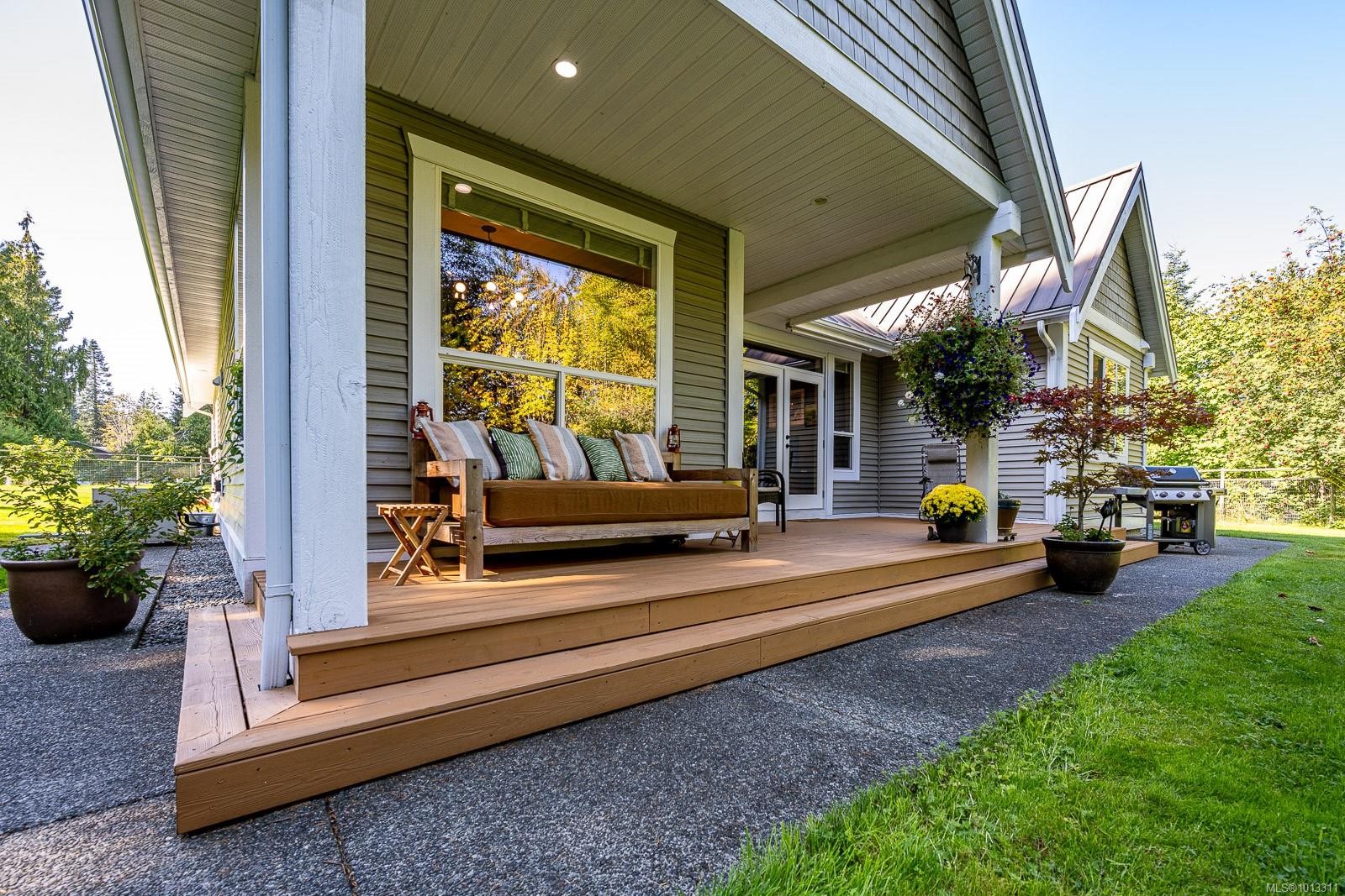 2435 Charleville Rd, Campbell River, BC