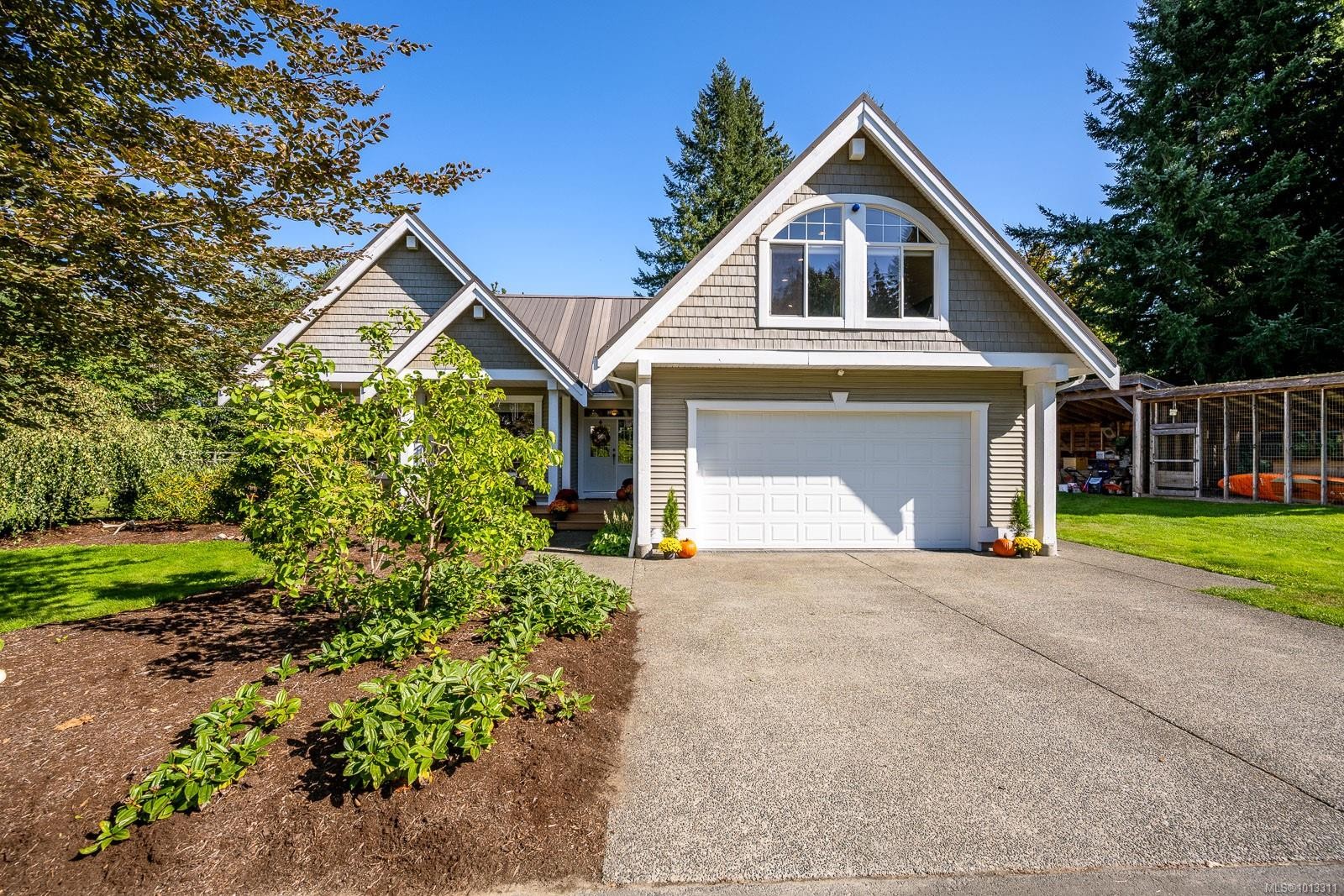 2435 Charleville Rd, Campbell River, BC