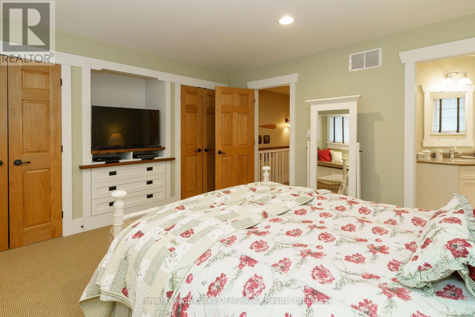 Villa 1 Week 9 - 1020 Birch Glen Road, Lake Of Bays (Mclean), ON